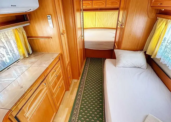 营地 каравани дрийм арапя