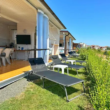 Campingplatz каравани дрийм арапя Zarewo