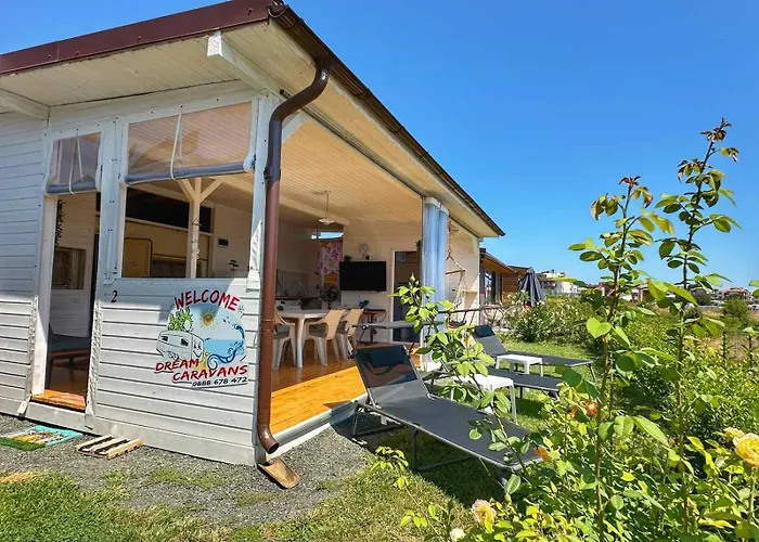 Campsite каравани дрийм арапя Tsarevo